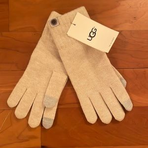 UGG Gloves